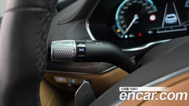 Genesis G80 (RG3) Gasoline 2.5 Turbo AWD 2022 — фото 28