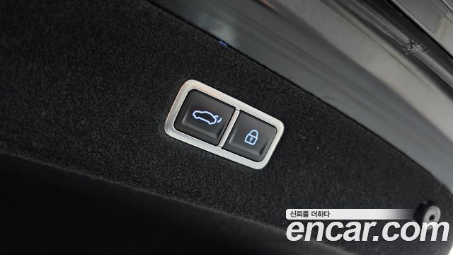 Genesis G90 (RS4) Gasoline 3.5 Turbo AWD 2023 — фото 16