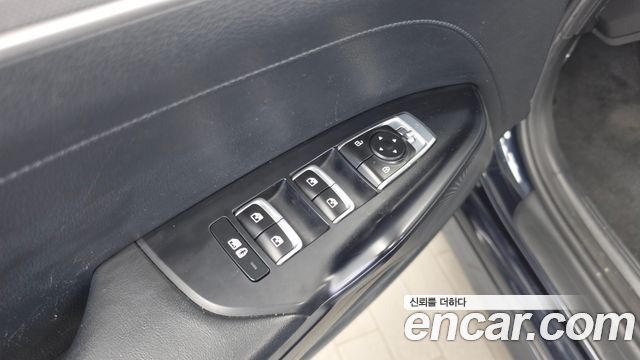 Kia K5 (III) 2.0 Prestige 2022 — фото 27