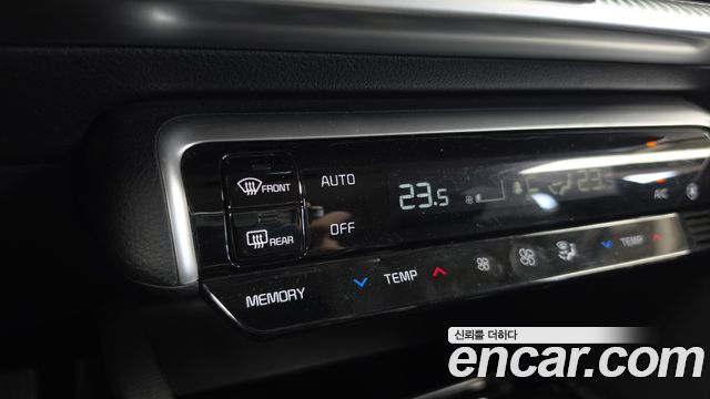 Kia K5 (III) 2.0 Prestige 2022 — фото 30
