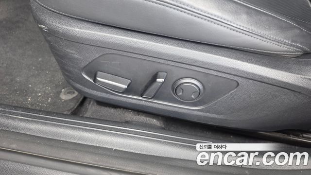 Kia K5 (III) 2.0 Prestige 2022 — фото 31