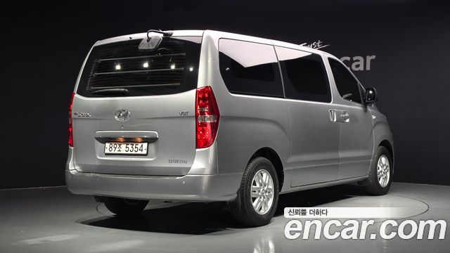 Hyundai Grand Starex Van 3-Seater Smart 2020 — фото 2