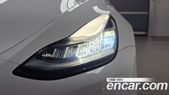 Tesla Model Y Long Range AWD 2021 — фото 22