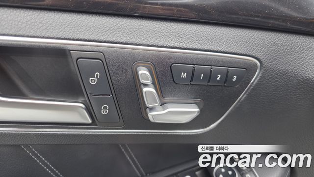 Mercedes-Benz E-Class (W212) E350 BlueTec 4MATIC 2015 — фото 14