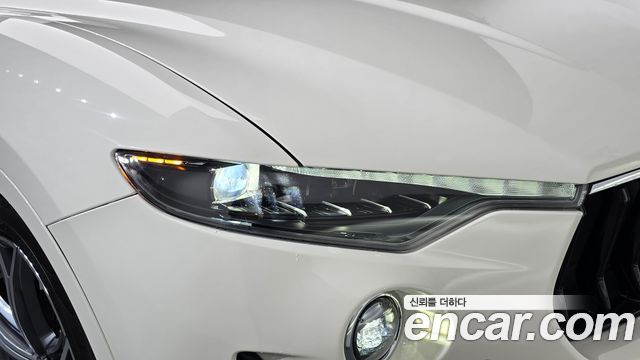 Maserati Levante 3.0 S AWD Modena 2023 — фото 22
