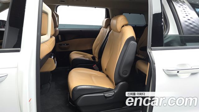 Kia Carnival (IV) Diesel 9-Seater Noblesse 2023 — фото 26