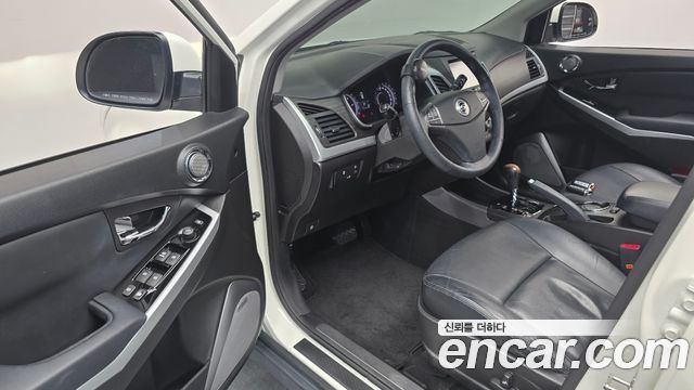 KG Mobility (SsangYong) Korando C 2.2 DX 2WD 2017 — фото 10