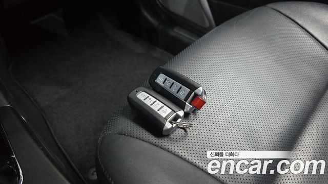 KG Mobility (SsangYong) Korando C 2.2 DX 2WD 2017 — фото 17