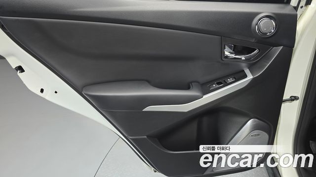 KG Mobility (SsangYong) Korando C 2.2 DX 2WD 2017 — фото 25