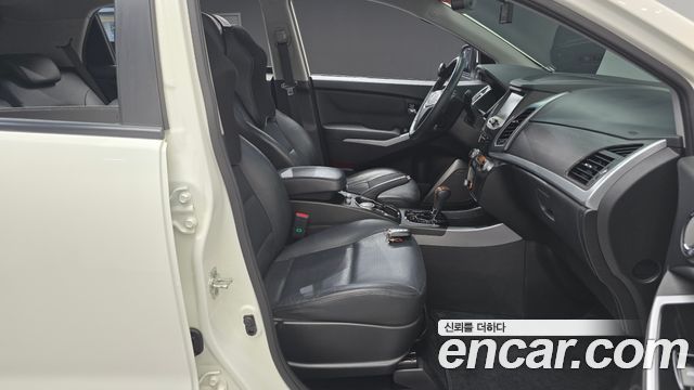KG Mobility (SsangYong) Korando C 2.2 DX 2WD 2017 — фото 26