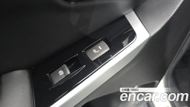 KG Mobility (SsangYong) Korando C 2.2 DX 2WD 2017 — фото 35