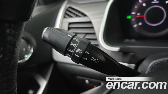 KG Mobility (SsangYong) Korando C 2.2 DX 2WD 2017 — фото 36