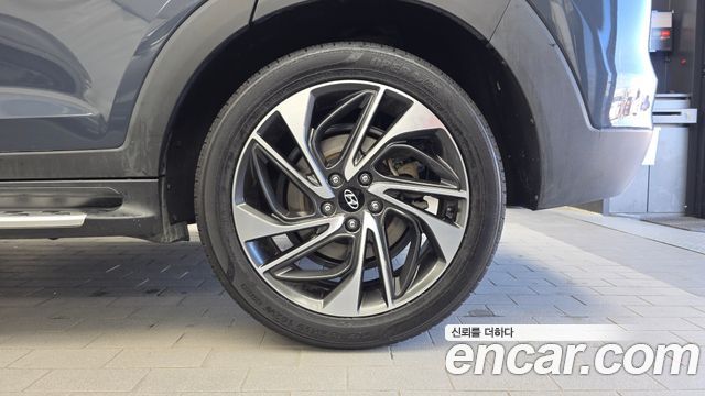 Hyundai Tucson Gasoline 1.6 turbo 2WD Premium 2019 — фото 21
