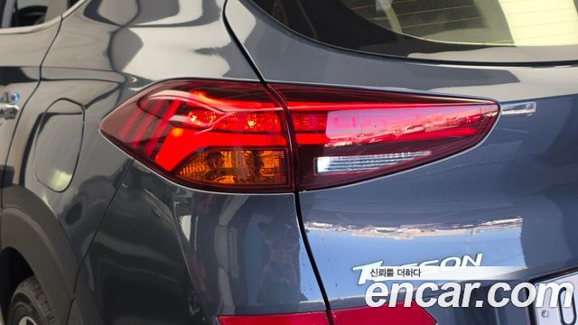 Hyundai Tucson Gasoline 1.6 turbo 2WD Premium 2019 — фото 23