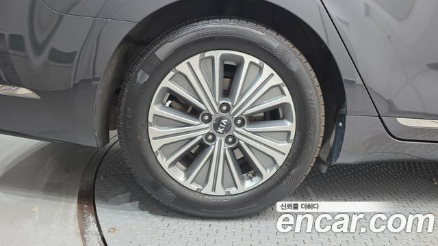 Kia K7 Hybrid Noblesse Special 2019 — фото 5