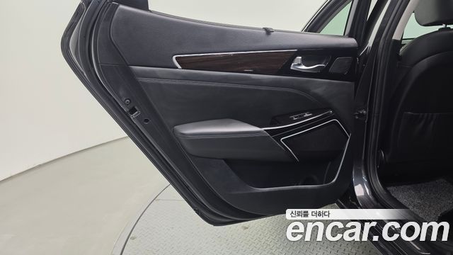 Kia K7 Hybrid Noblesse Special 2019 — фото 25