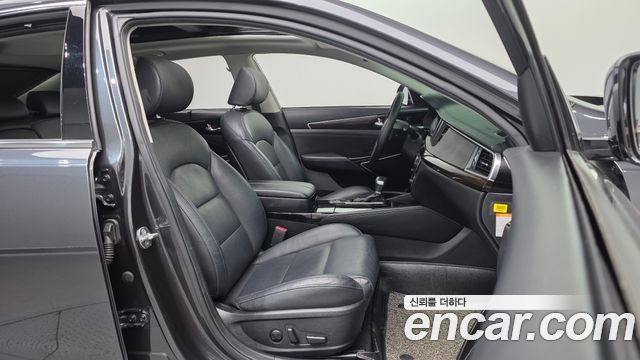 Kia K7 Hybrid Noblesse Special 2019 — фото 26