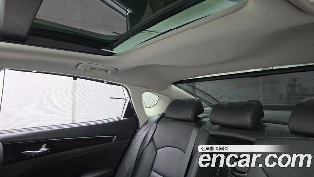 Kia K7 Hybrid Noblesse Special 2019 — фото 31