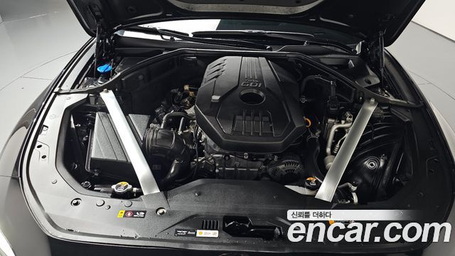 Genesis G70 Gasoline 2.0T 2WD 2022 — фото 6