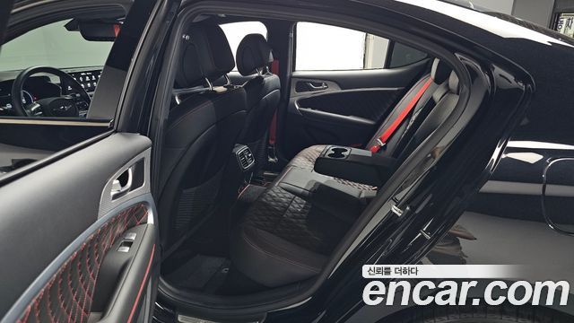 Genesis G70 Gasoline 2.0T 2WD 2022 — фото 12