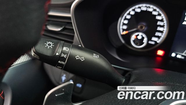 Genesis G70 Gasoline 2.0T 2WD 2022 — фото 33