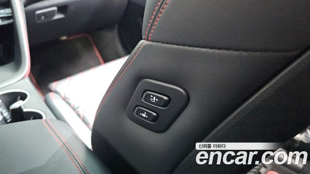 Genesis G70 Gasoline 2.0T 2WD 2022 — фото 38