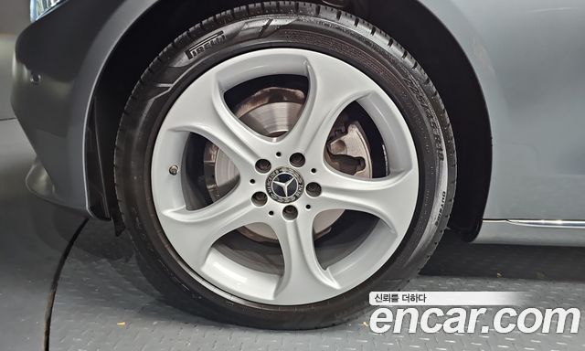 Mercedes-Benz C-Class (W205) C200 4MATIC Exclusive 2018 — фото 5