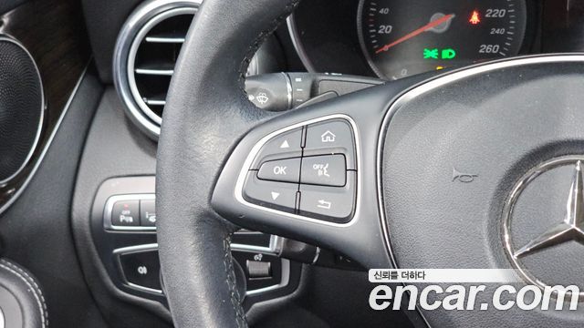 Mercedes-Benz C-Class (W205) C200 4MATIC Exclusive 2018 — фото 15