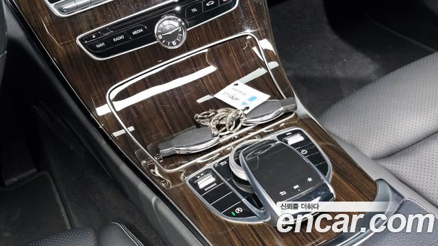 Mercedes-Benz C-Class (W205) C200 4MATIC Exclusive 2018 — фото 20