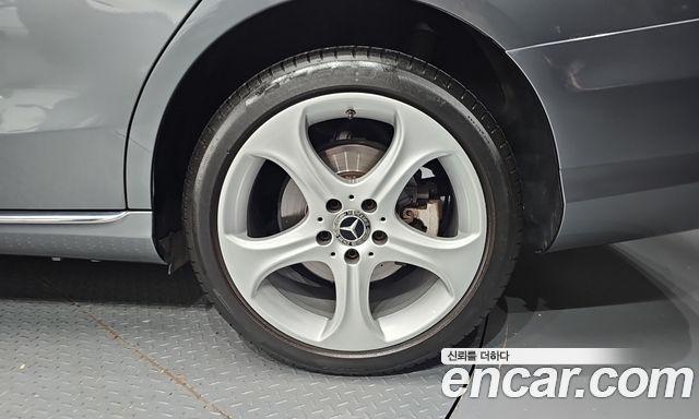 Mercedes-Benz C-Class (W205) C200 4MATIC Exclusive 2018 — фото 21