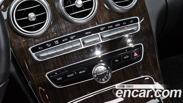 Mercedes-Benz C-Class (W205) C200 4MATIC Exclusive 2018 — фото 27