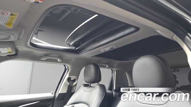 MINI Cooper S 5Door Standard 3rd 2016 — фото 16