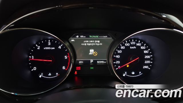 Kia Carnival 9-Seater Noblesse Special 2019 — фото 8