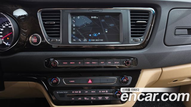 Kia Carnival 9-Seater Noblesse Special 2019 — фото 12