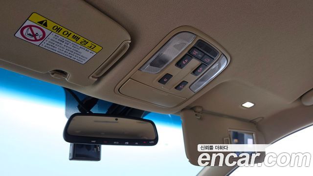 Kia Carnival 9-Seater Noblesse Special 2019 — фото 17