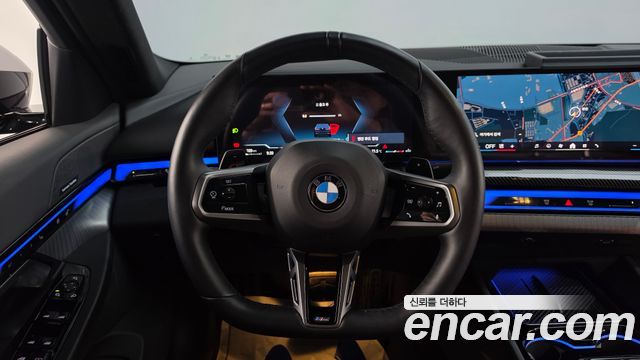 BMW 5 Series (G60) 530i xDrive M Sport 2025 — фото 14