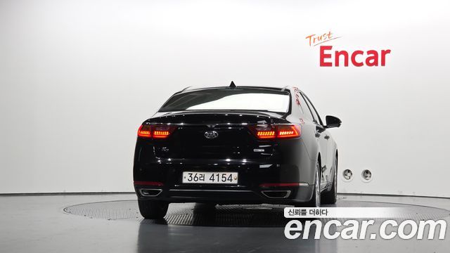Kia K7 Hybrid Noblesse 2017 — фото 4