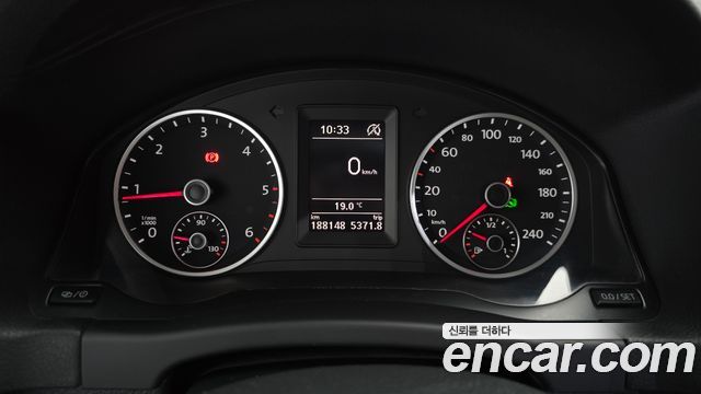 Volkswagen Tiguan 2.0 TDI  Premium 5N 2016 — фото 8