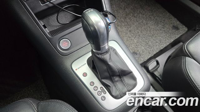 Volkswagen Tiguan 2.0 TDI  Premium 5N 2016 — фото 9