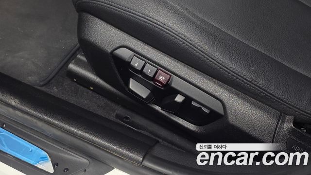 BMW 1 Series (F20) 118d Sport 5Door 2015 — фото 16
