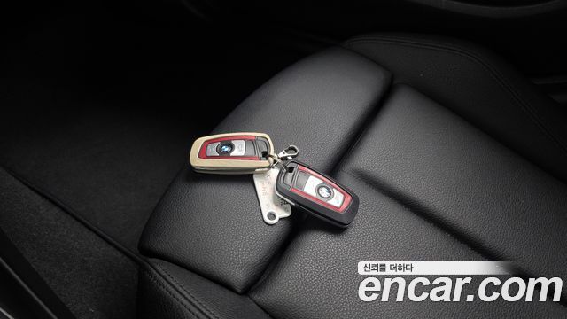 BMW 1 Series (F20) 118d Sport 5Door 2015 — фото 18