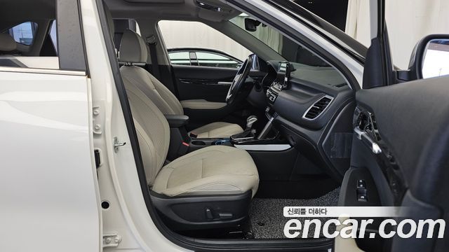 Kia Seltos Gasoline 1.6 Turbo 4WD Gravity 2022 — фото 11