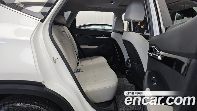 Kia Seltos Gasoline 1.6 Turbo 4WD Gravity 2022 — фото 12