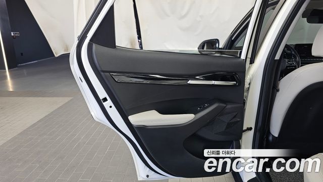 Kia Seltos Gasoline 1.6 Turbo 4WD Gravity 2022 — фото 25