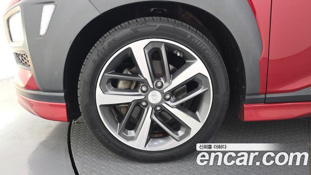 Hyundai Kona 1.6 Turbo 2WD FLUX Premium Special 2018 — фото 5
