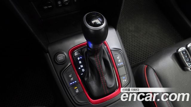 Hyundai Kona 1.6 Turbo 2WD FLUX Premium Special 2018 — фото 9