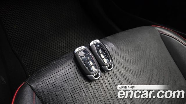 Hyundai Kona 1.6 Turbo 2WD FLUX Premium Special 2018 — фото 18