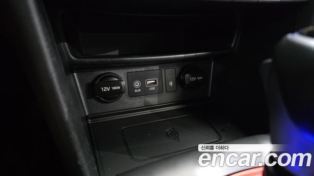 Hyundai Kona 1.6 Turbo 2WD FLUX Premium Special 2018 — фото 30