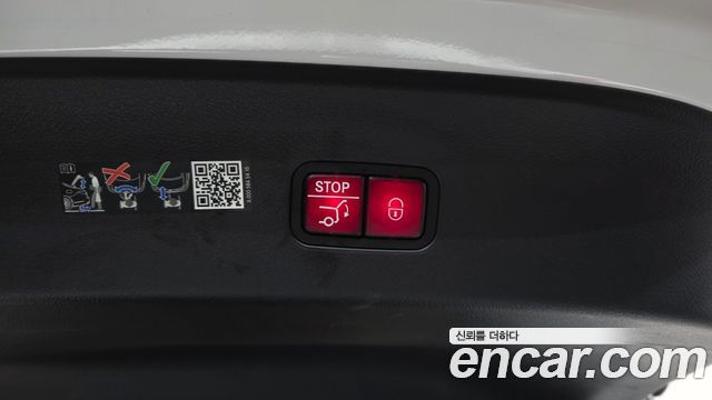 Mercedes-Benz GLC-Class (X254) GLC300 4MATIC Avnatgarde Coupe 2025 — фото 37