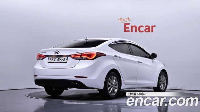 Hyundai Avante 1.6 GDi Modern Standard 2014 — фото 2